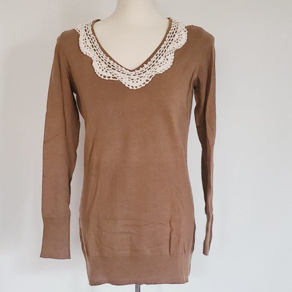 Refashioned Vintage Button Cuffed Sweater (M/L) - Picture 2 of 7